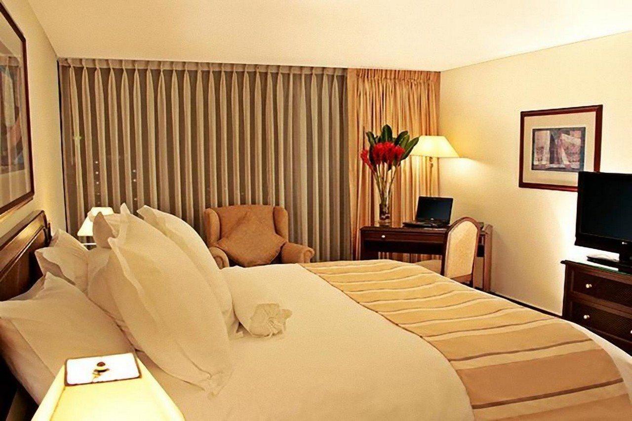Thunderbird Hotel Fiesta & Casino Lima Habitación foto